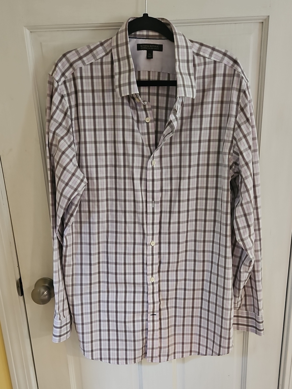 Banana Republic Men’s Plaid XL Slim Fit Button-Down Shirt